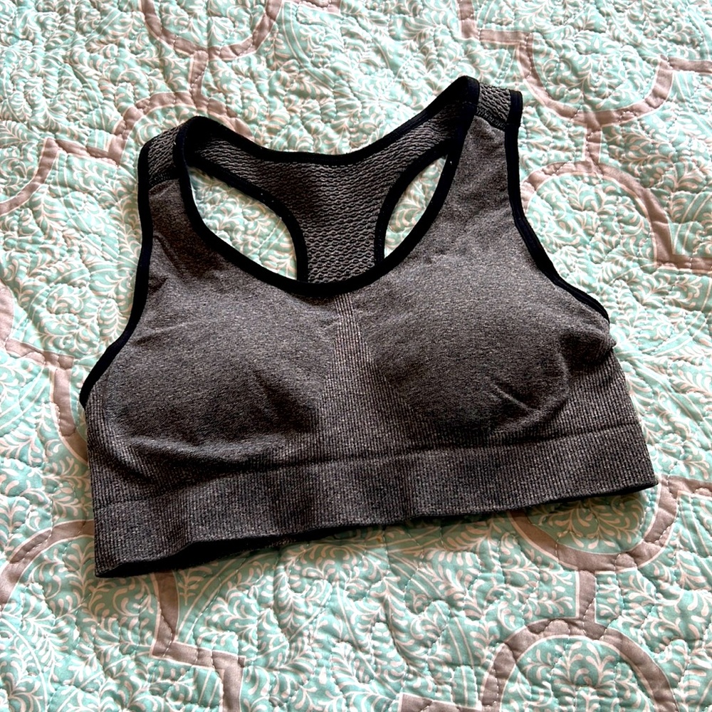 Old navy active sports bra